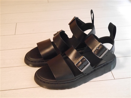 ドクターマーチングリフォン 靴擦れ